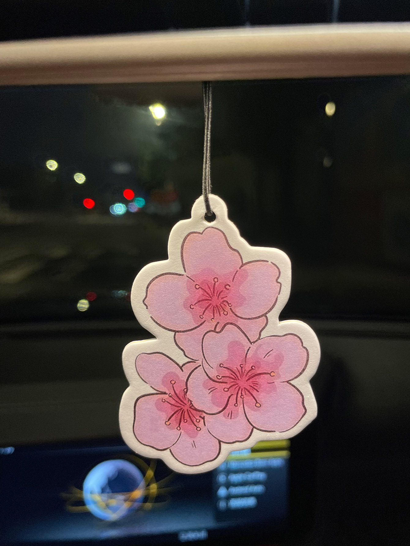 น้ำหอมปรับอากาศในรถยนต์กลิ่นซา - Home Fragrance Best บทวิจารณ์และราคา